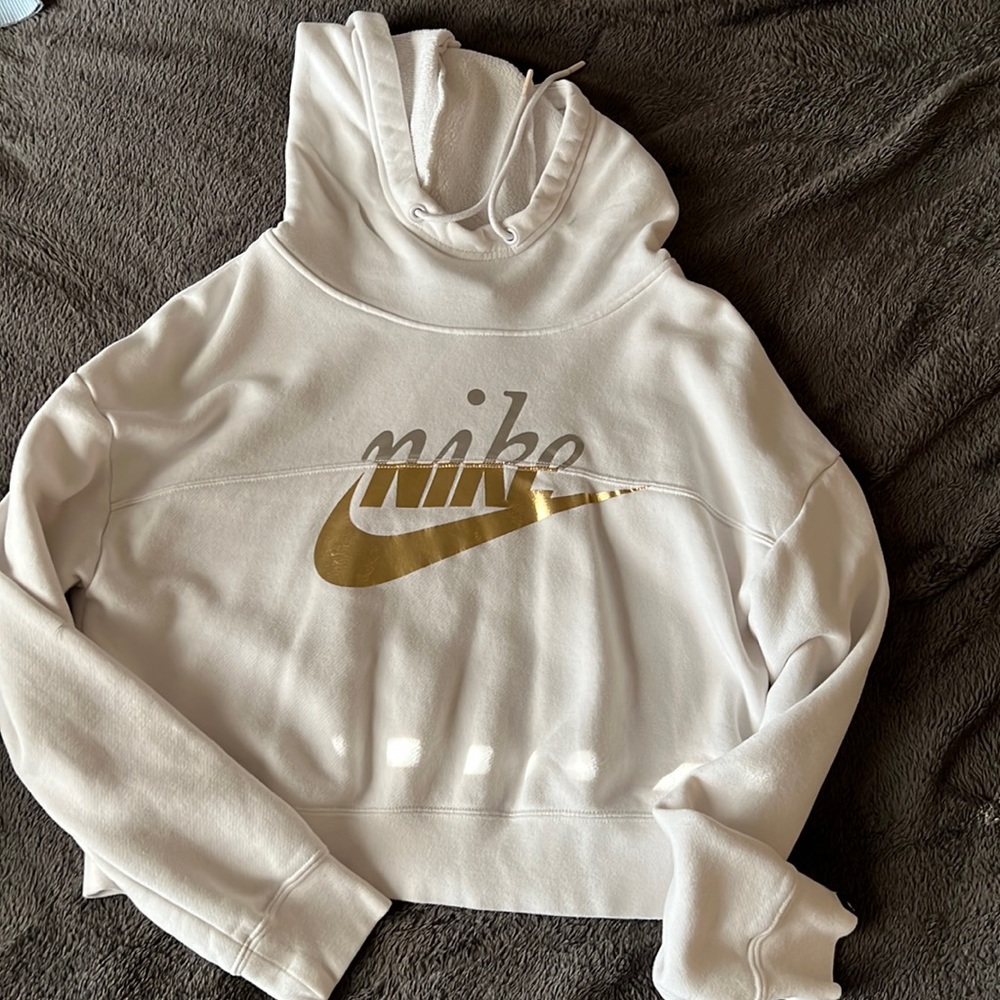 Nike hoodie. Size XS. White. Some once or twice